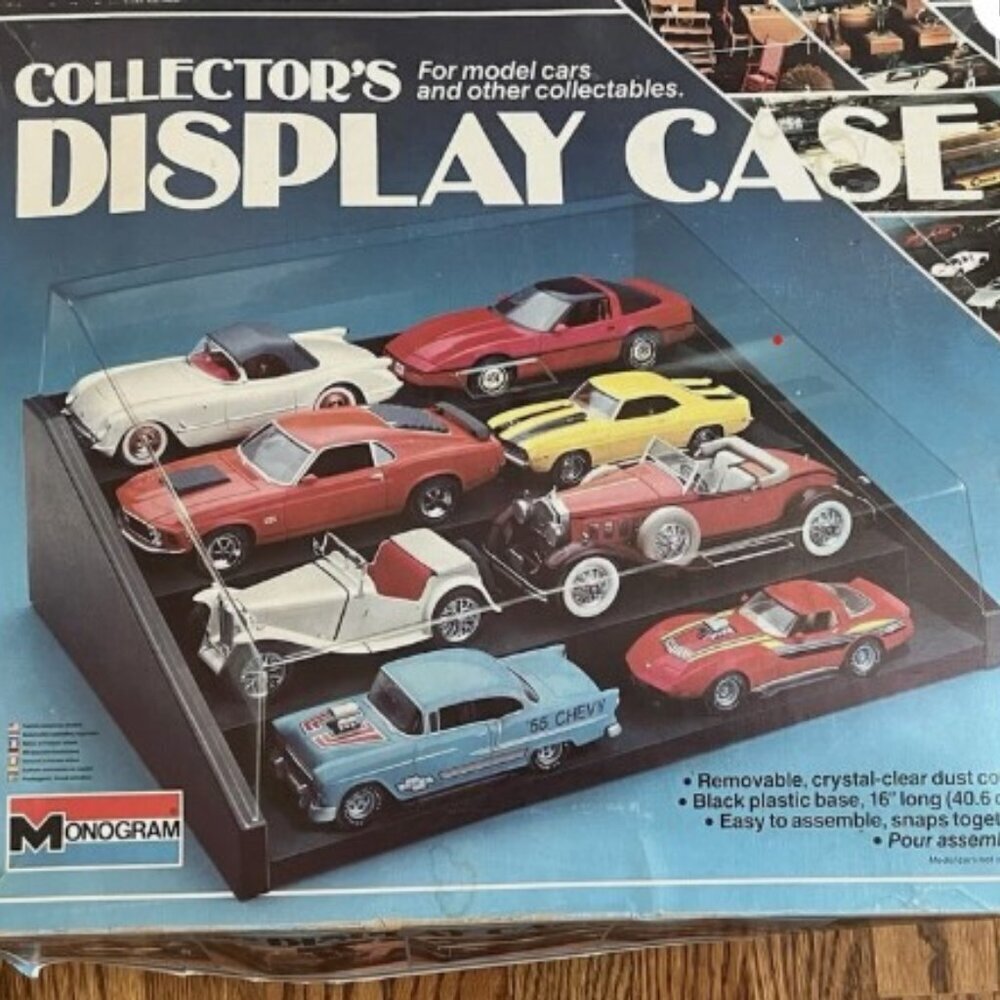 NOS Vintage Monogram Model Car Collector's Display Case Showcase